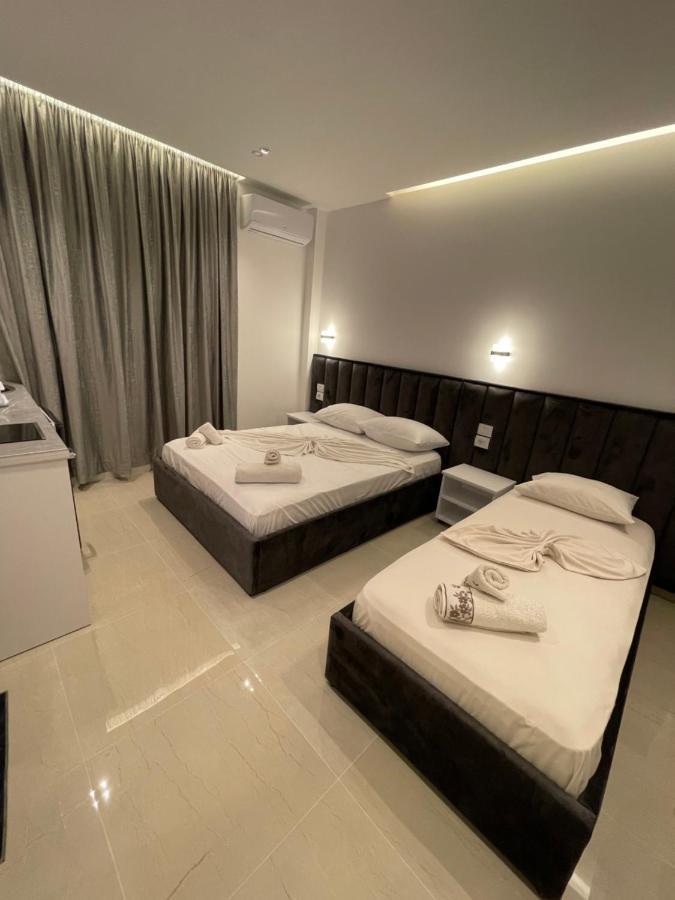 Vila Zogaj คซามิล ภายนอก รูปภาพ